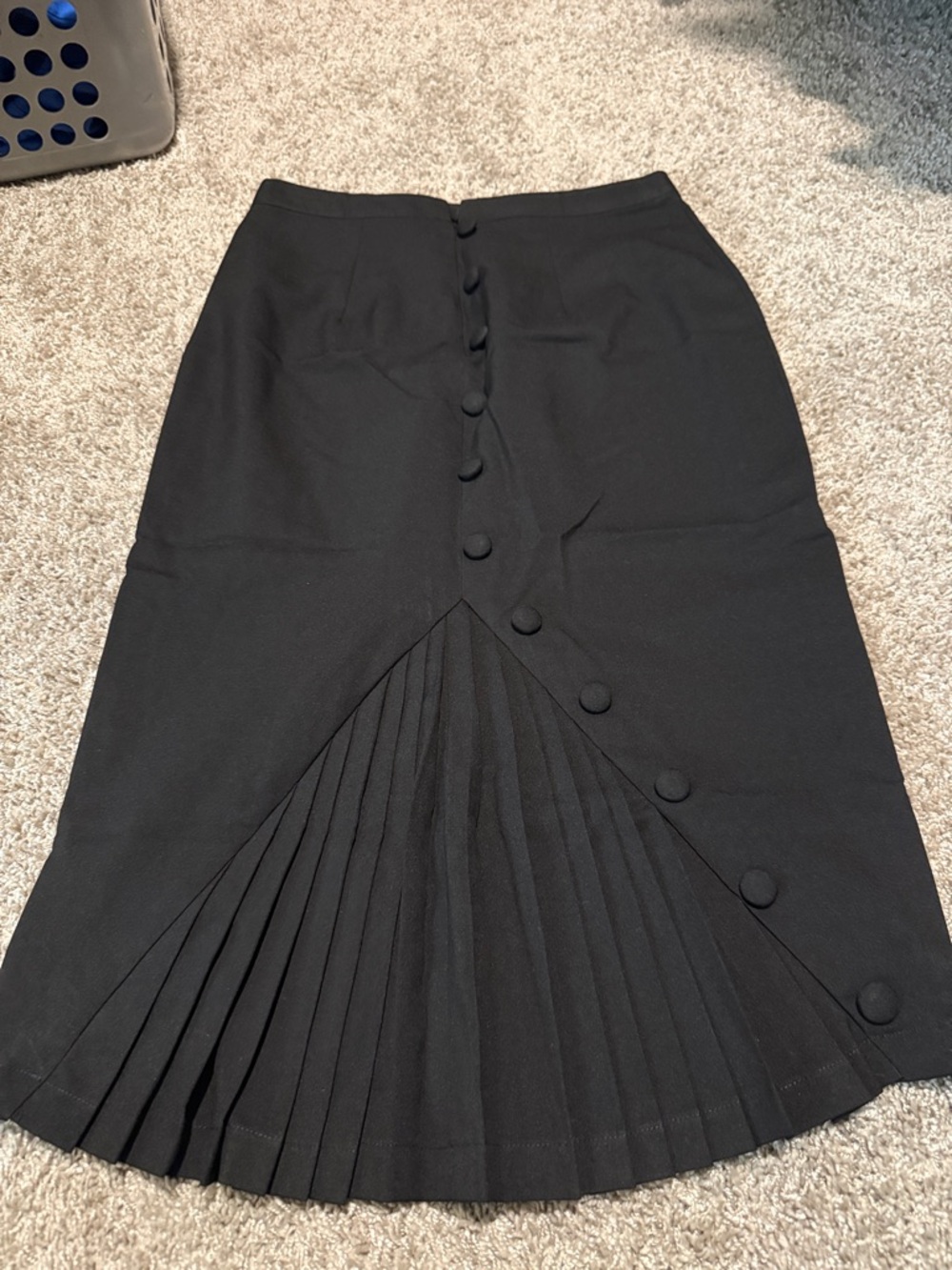 Source Unknown Black Midi Pencil Skirt with Pleated Inset